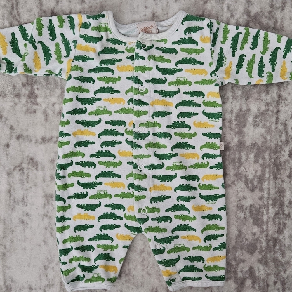 Vintage Oshkosh Alligator Sleeper